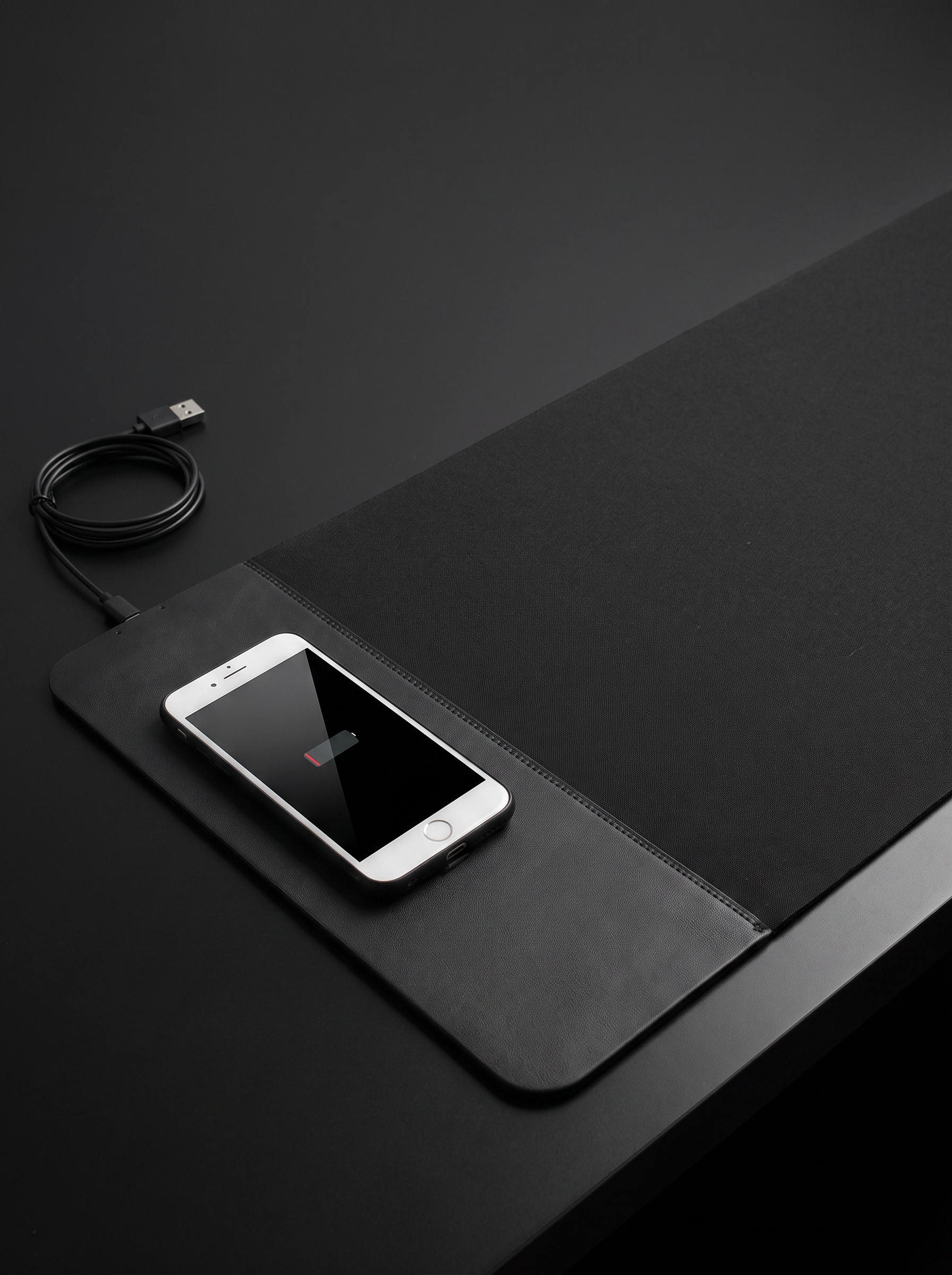 Noctrum ChargePad - Groot Formaat Muismat met Oplaadstation
